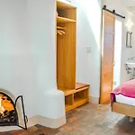 The 3* Santa Fe