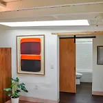 Hotel The