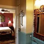 Hotel The