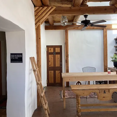The Farmhand 1 Downtown Hotel