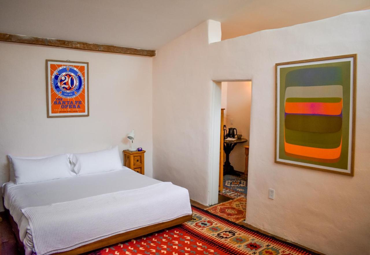 The Couette-café 3*